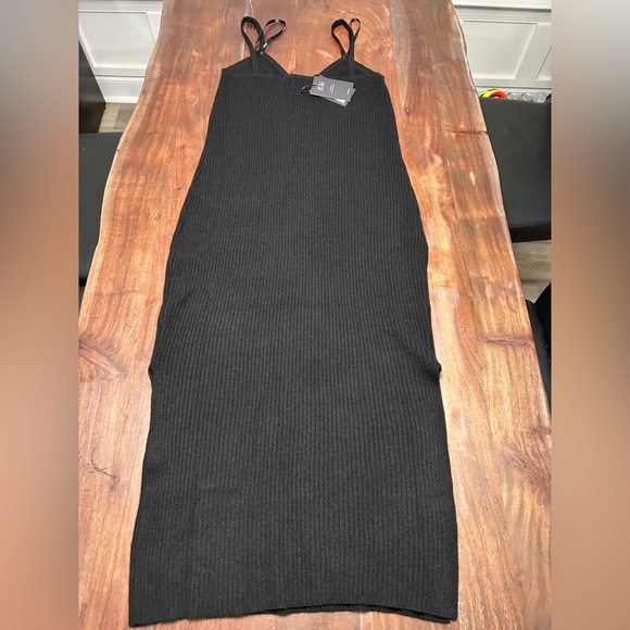 NWT Naadam Cashmere Ribbed Midi dress - Picture 4 of 11